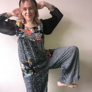 Vintage 90s jumpsuit!